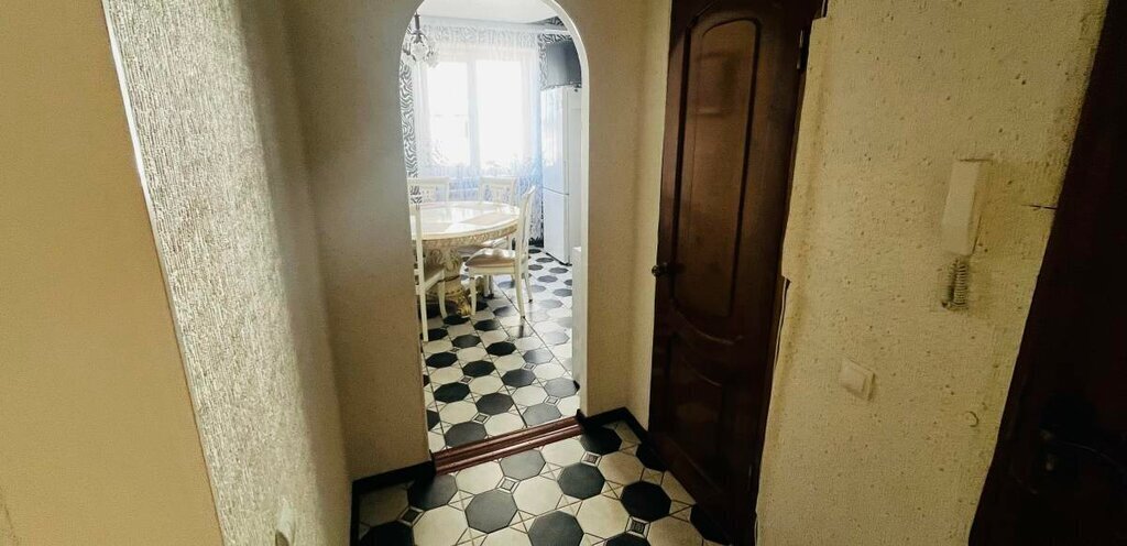 квартира г Каменск-Шахтинский ул Советская 42 фото 15