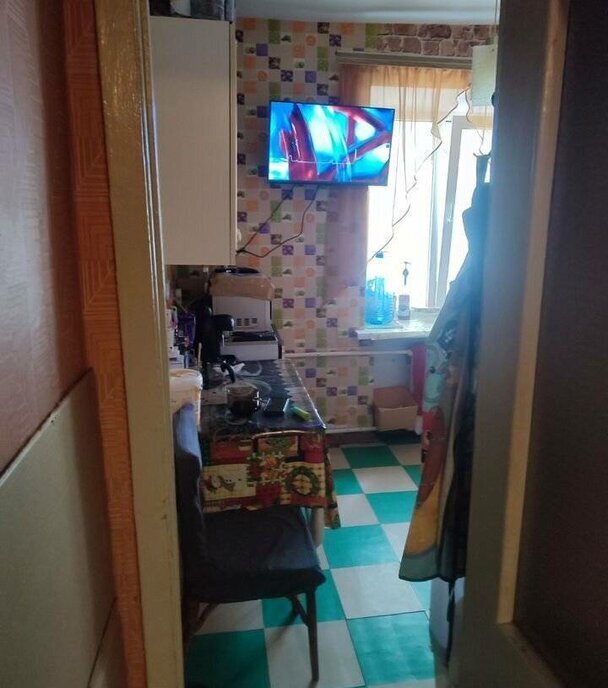 квартира г Каменск-Шахтинский пер Володарского 58 фото 8