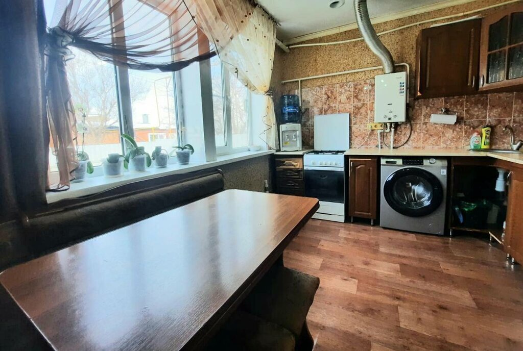 квартира г Каменск-Шахтинский ул Краснодонская 6 фото 7