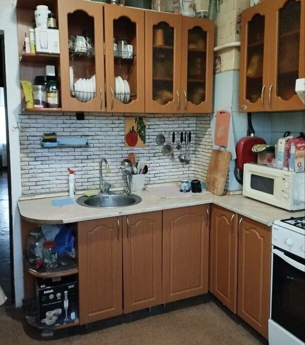 квартира г Каменск-Шахтинский ул Ворошилова 8 фото 6