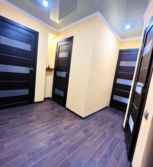 квартира г Каменск-Шахтинский ул Щаденко 19 фото 5