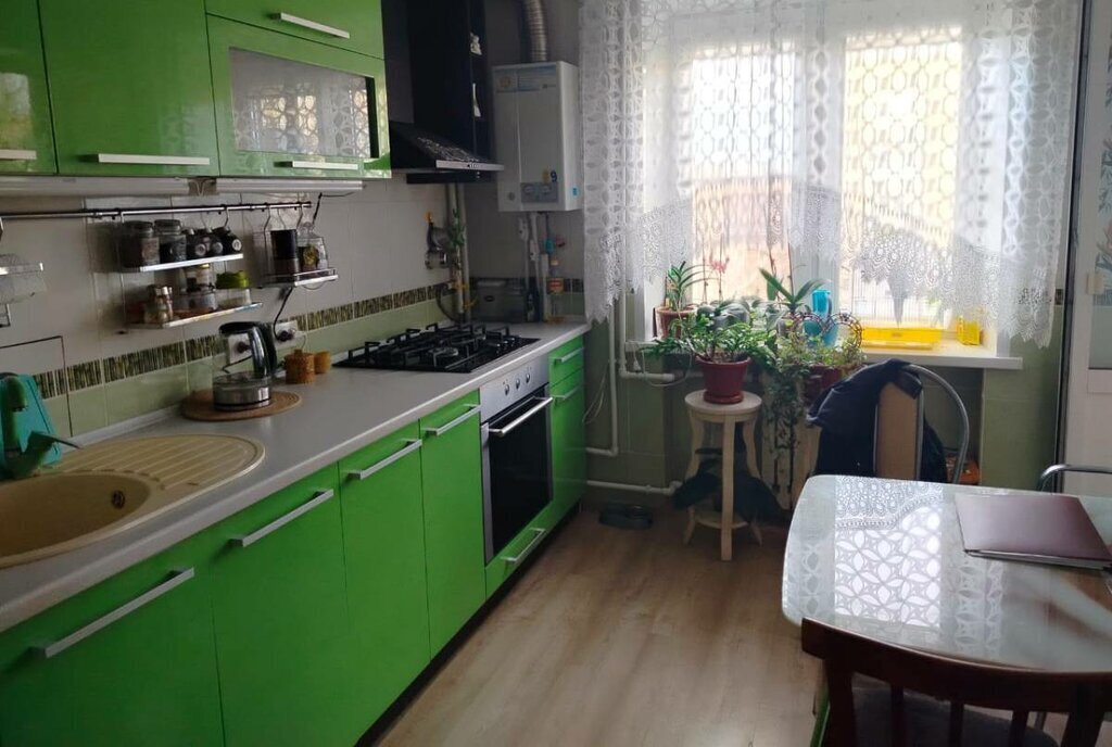 квартира г Каменск-Шахтинский Заводской Больничная улица, 21 фото 8