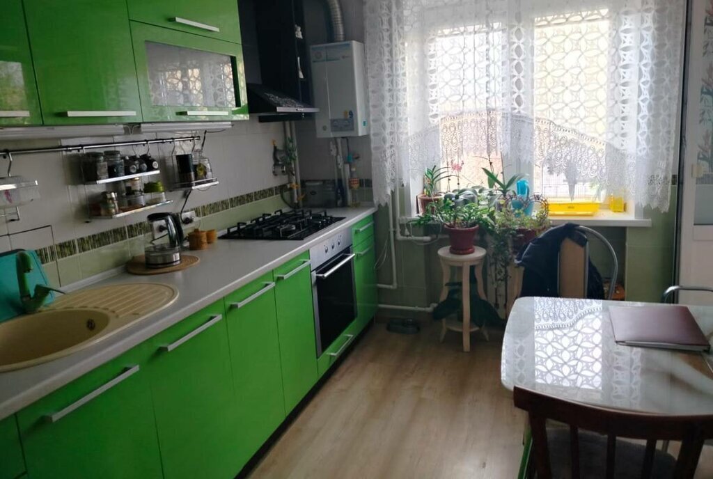 квартира г Каменск-Шахтинский Заводской Больничная улица, 21 фото 9