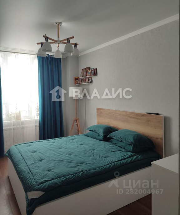 квартира г Белгород ул Есенина 9к/3 фото 2