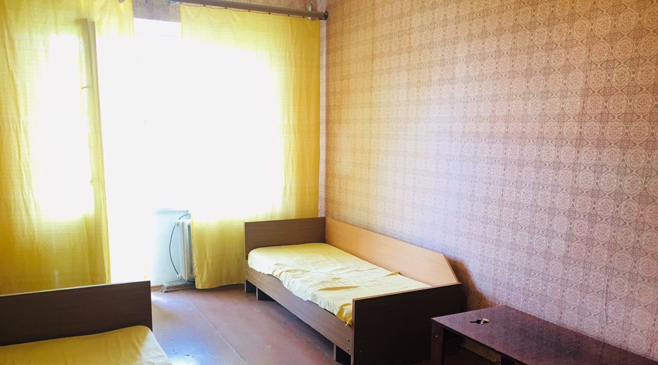 квартира г Волгоград р-н Кировский ул им. Писемского 28 фото 1