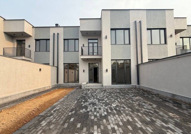 дом пгт Никита 3-я линия, 15 фото