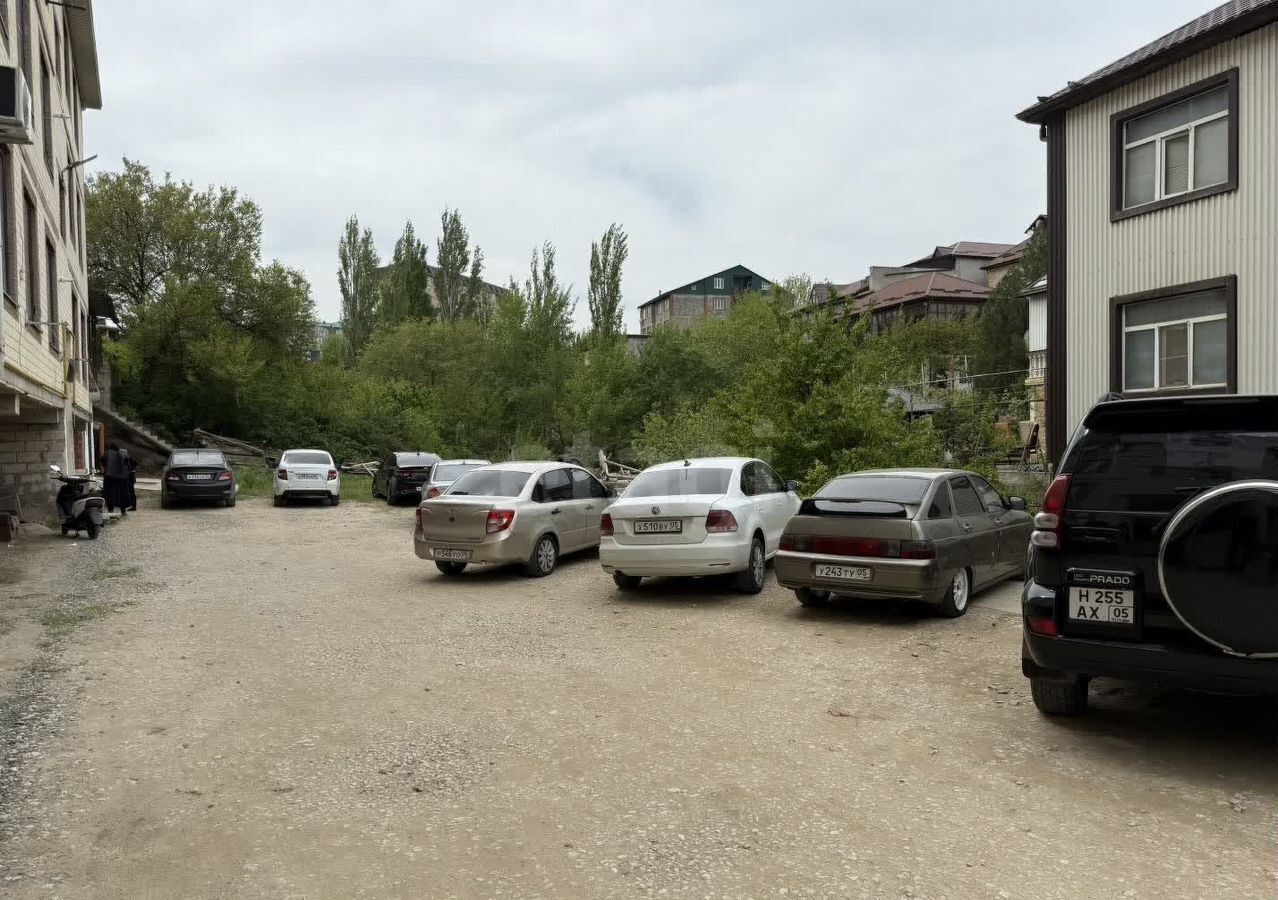 квартира г Махачкала р-н Кировский Цумадинская ул., 20 фото 3