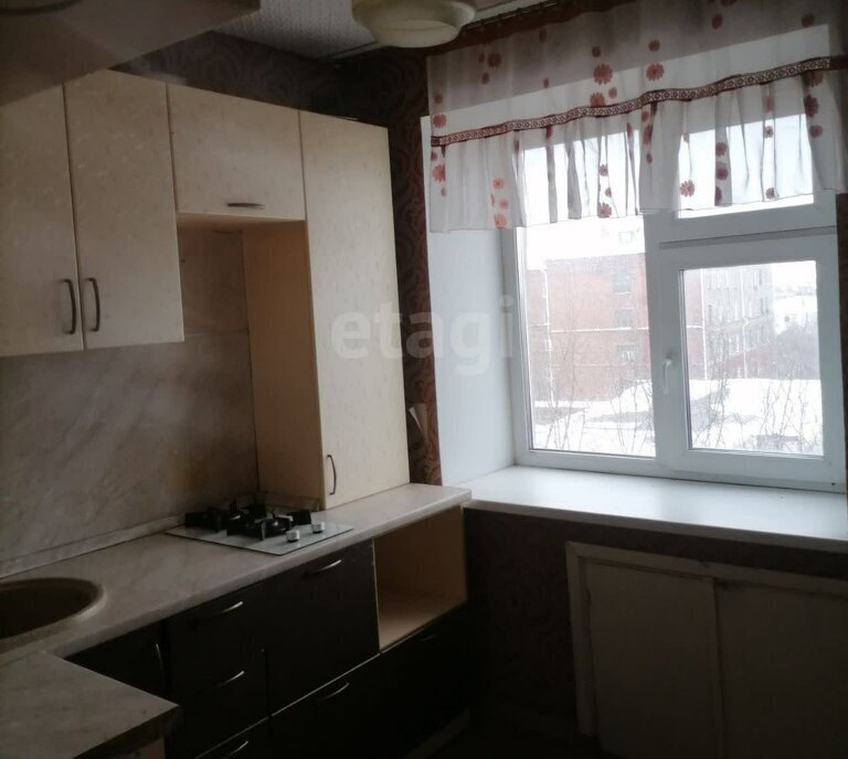 квартира г Омск ул 10 лет Октября 187а фото 4