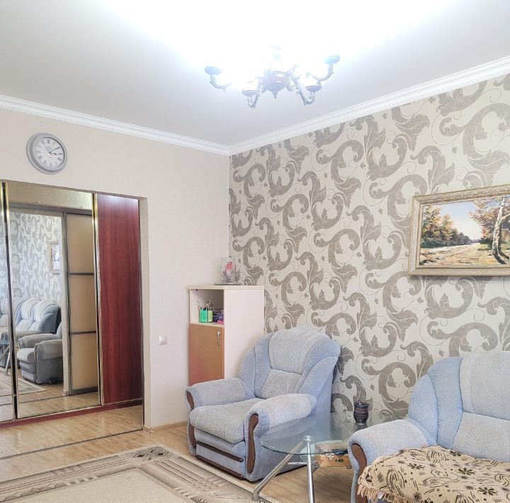 квартира г Омск р-н Кировский ул Дмитриева 6 фото 3
