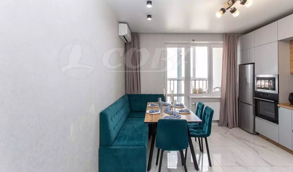 квартира г Тобольск 15-й микрорайон 17А фото 5