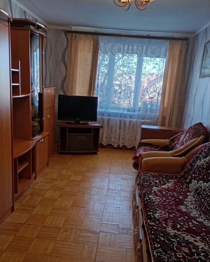 квартира г Сарапул ул Седельникова 95 фото 8