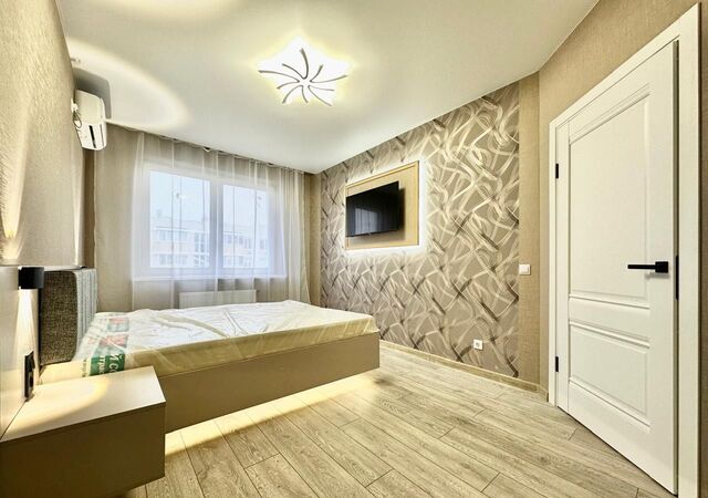 р-н Прикубанский ул Красных Партизан 1/4к 2 фото