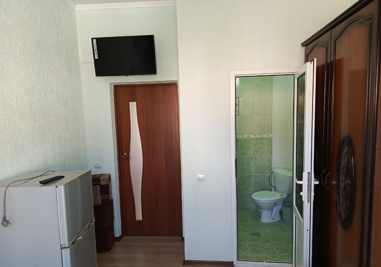 комната г Геленджик ул Курганная 6а мкр-н Солнечный фото 12