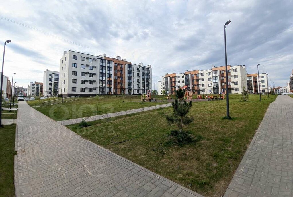 квартира г Волгоград ул им. Иссы Плиева 8а фото 4