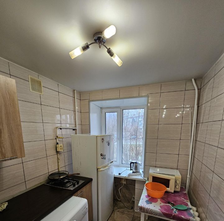 квартира г Омск р-н Центральный ул 21-я Амурская 32 фото 13