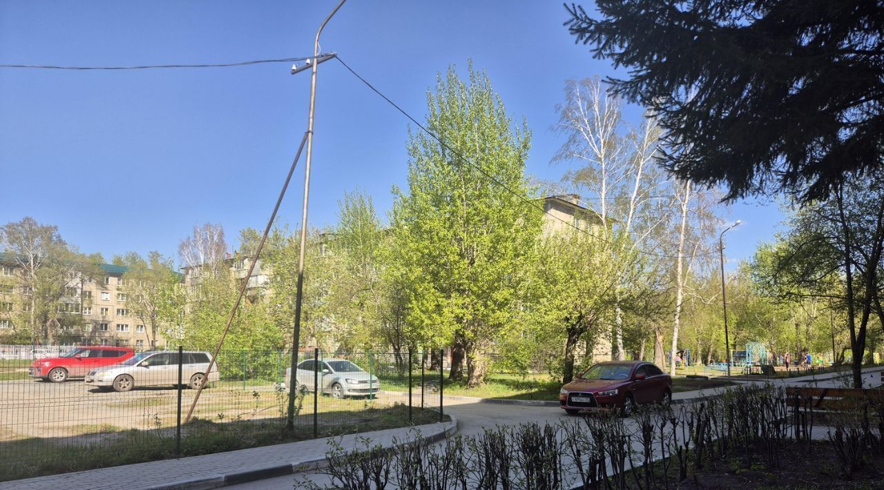 квартира г Омск р-н Советский Заозёрный ул Бархатовой 9а фото 14