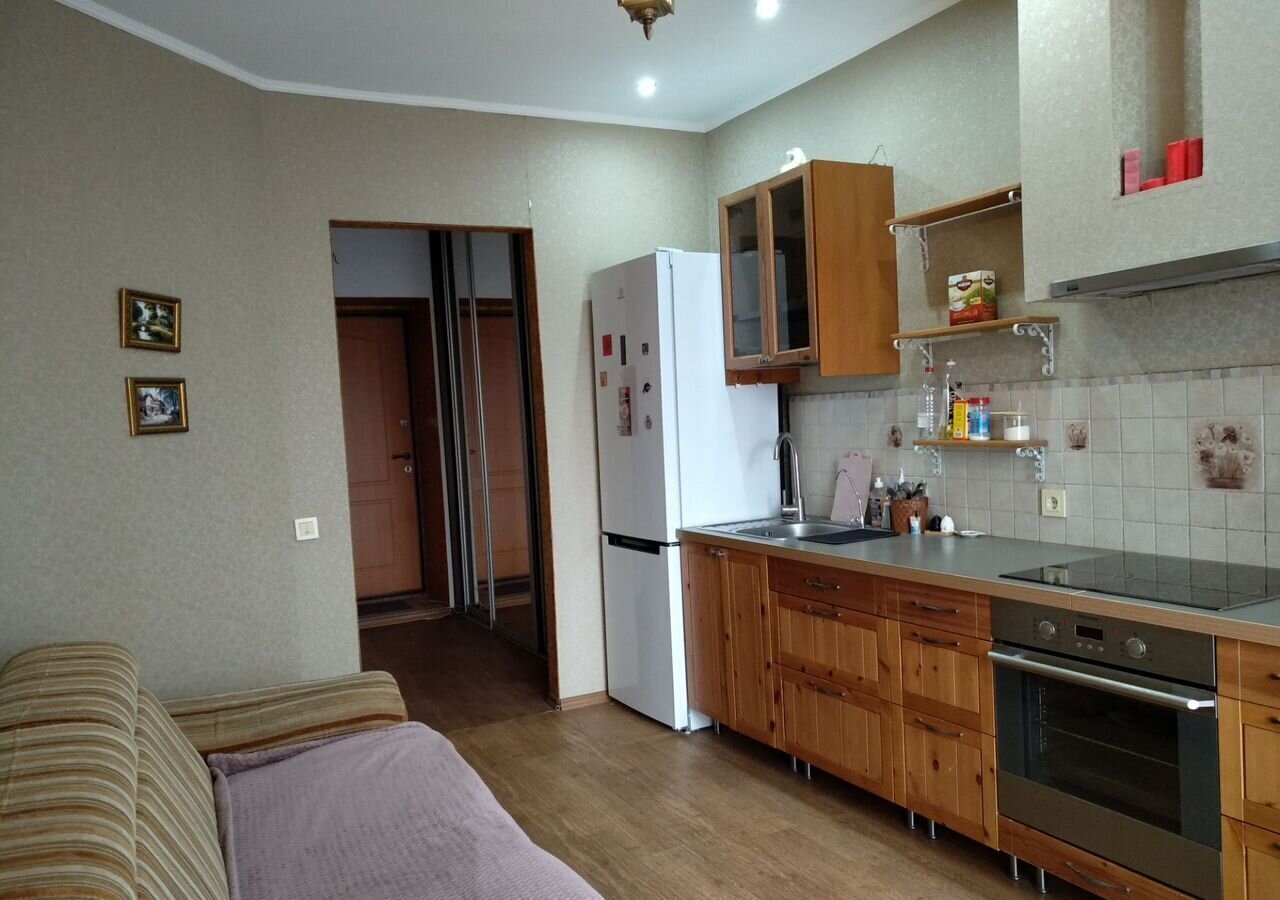 квартира г Тюмень р-н Центральный ул Осипенко 73 фото 1