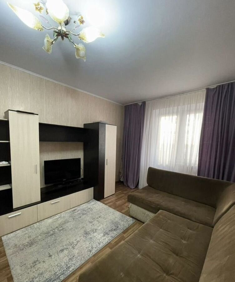 квартира г Курск р-н Центральный пр-кт Анатолия Дериглазова 17 фото 1