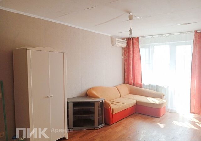 р-н Западный мкр-н Юбилейный, Платановый б-р, 2 фото