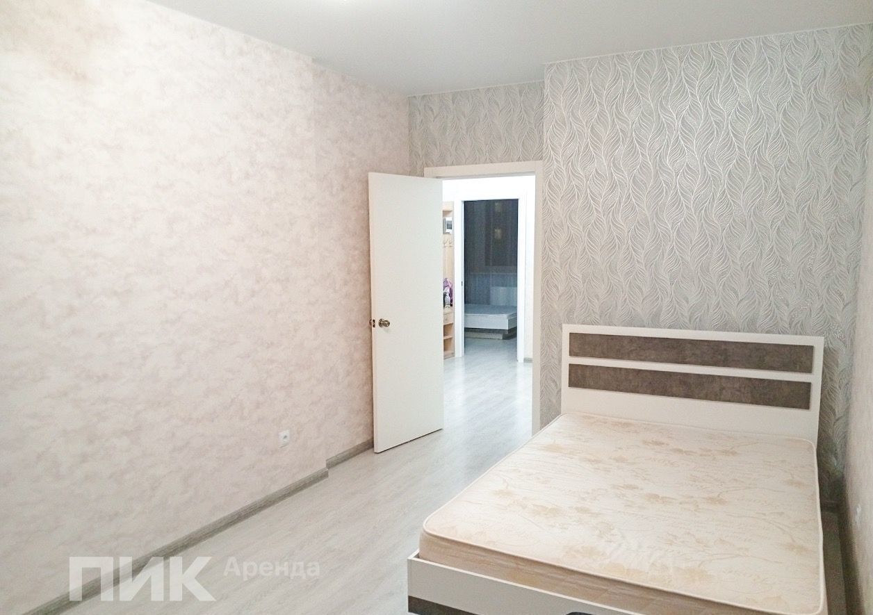 квартира г Краснодар р-н Прикубанский ул Красных Партизан 1/4к 15 фото 2