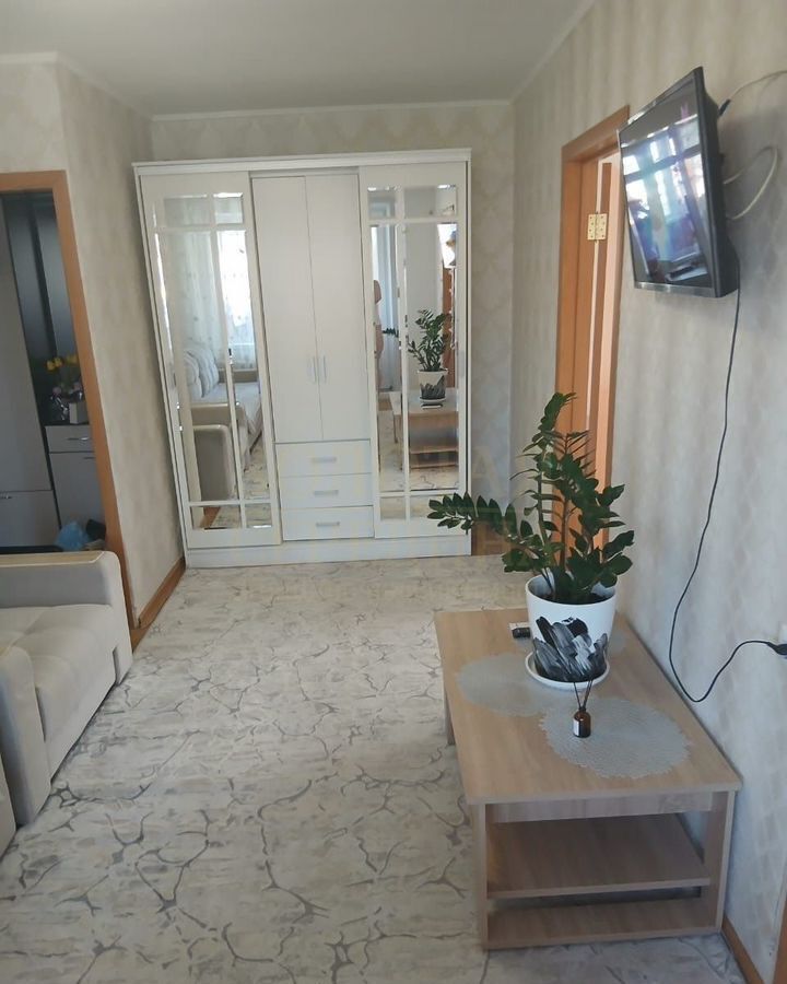 квартира г Старый Оскол мкр-н Интернациональный, 21 фото 3