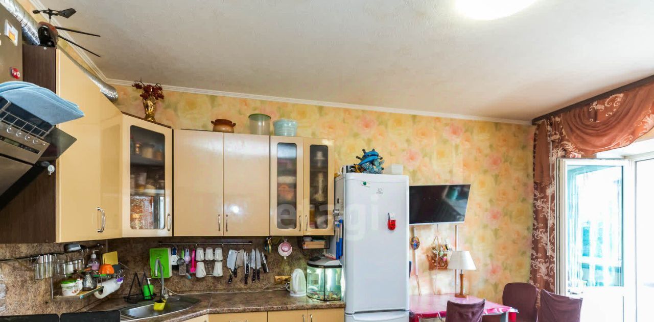 квартира г Сургут ул Дзержинского 24 А фото 5