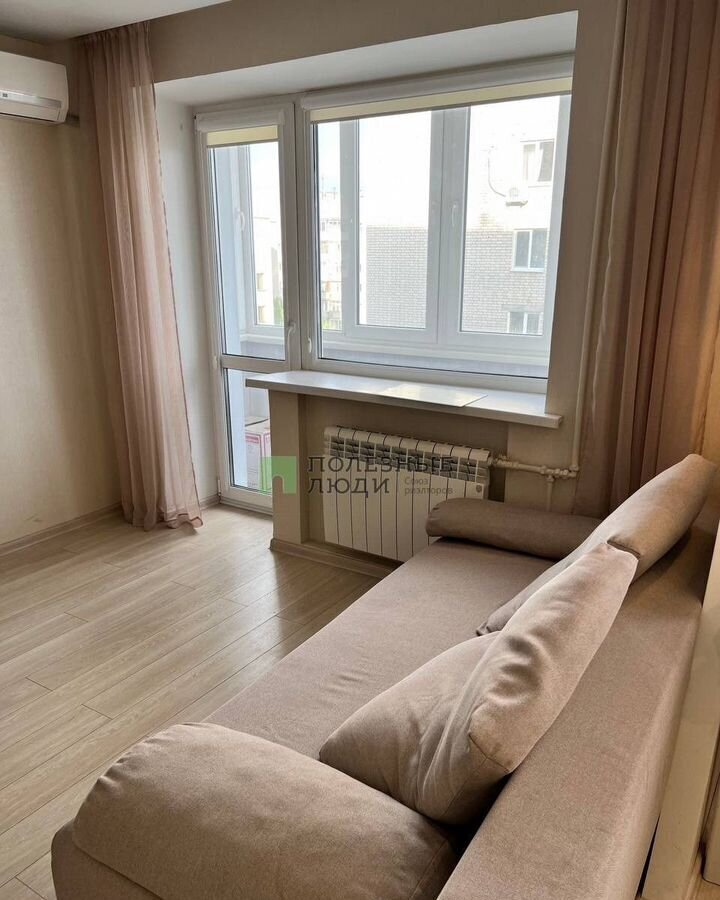 квартира г Саратов р-н Волжский ул Комсомольская 28/30 фото 1