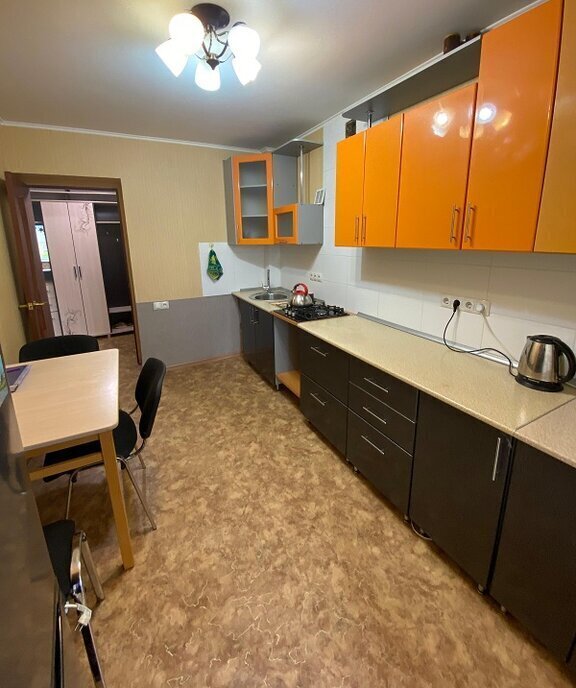 квартира г Энгельс ул Тельмана 150/10 фото 5