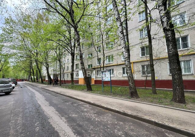 метро Улица Академика Янгеля ул Чертановская 51к/2 фото