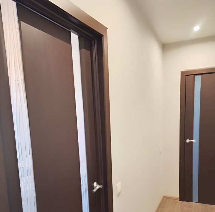 квартира г Волгоград р-н Центральный ул Новороссийская 67а фото 4