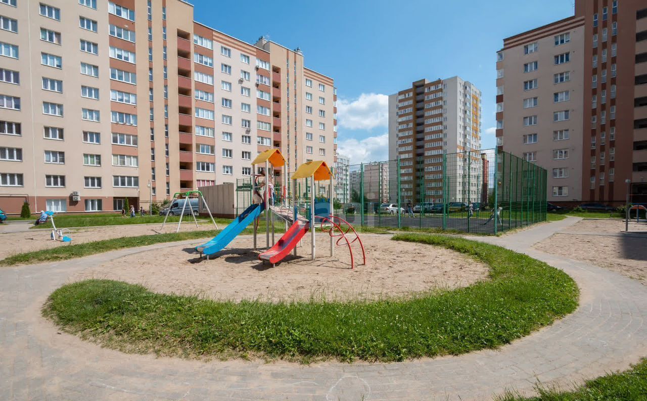 квартира г Калининград р-н Ленинградский ул В.Денисова 10 фото 32