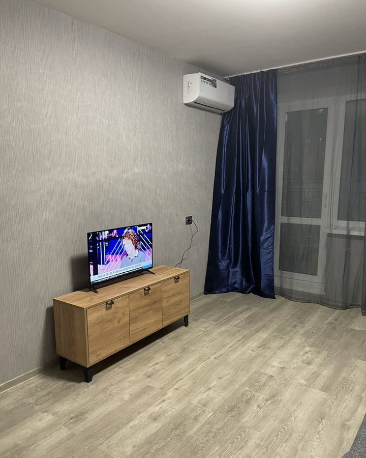 квартира г Хабаровск р-н Индустриальный ул Вахова А.А. 8б фото 2