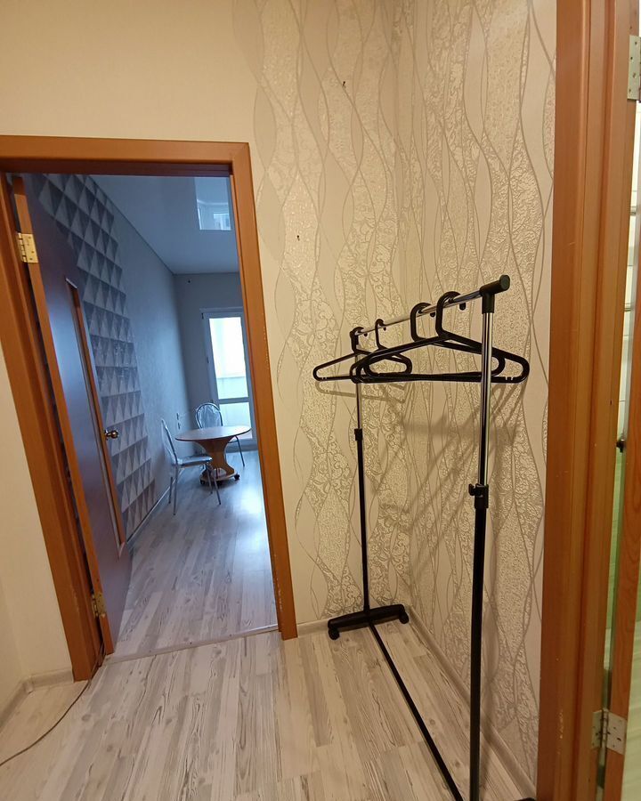 квартира г Краснодар р-н Прикубанский ул им. Александра Покрышкина 4/5 фото 6