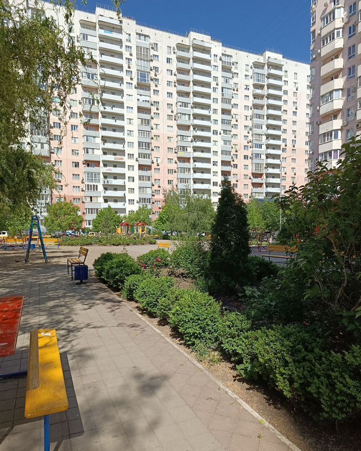 квартира г Краснодар р-н Прикубанский ул им. Александра Покрышкина 4/5 фото 8