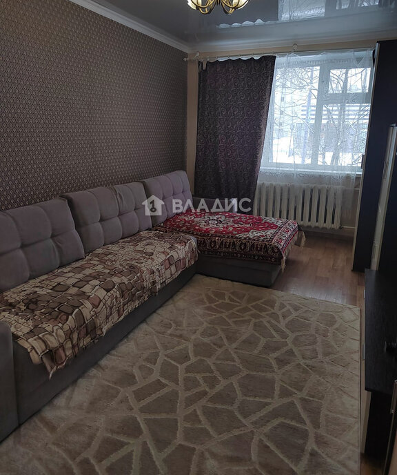 квартира г Тобольск 11, 10-й микрорайон фото 3