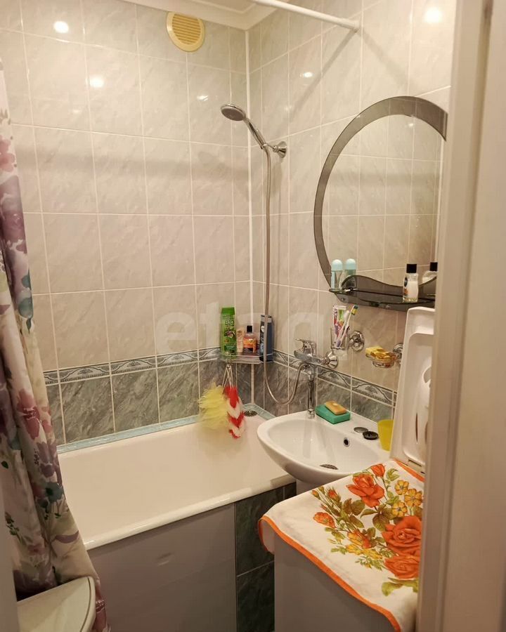 квартира г Омск р-н Кировский ул Ватутина 5б фото 10