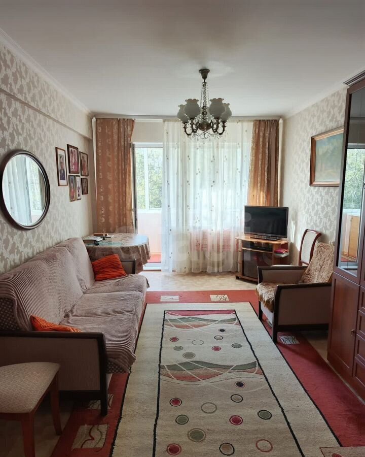 квартира г Омск р-н Кировский ул Ватутина 5б фото 8