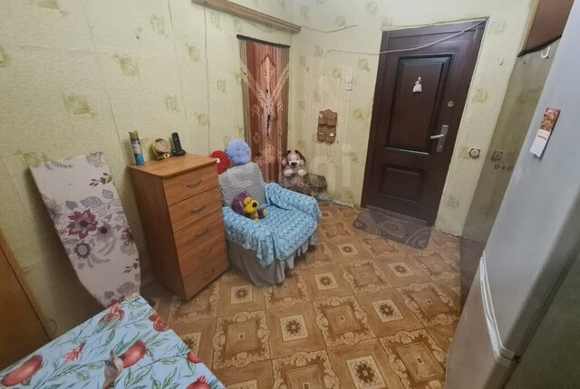 комната ул Генерала Попова 9 фото