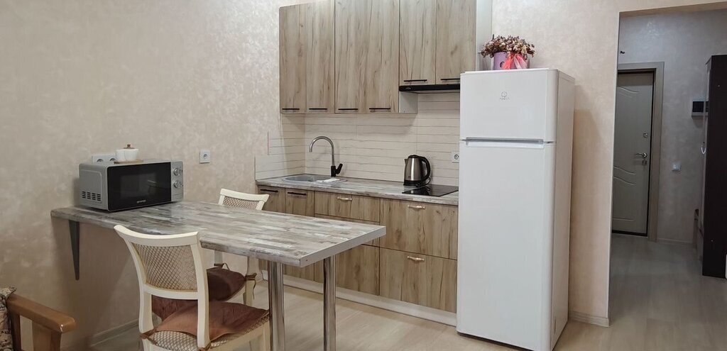 квартира р-н Анапский г Анапа ул Толстого 130к/2 фото 2