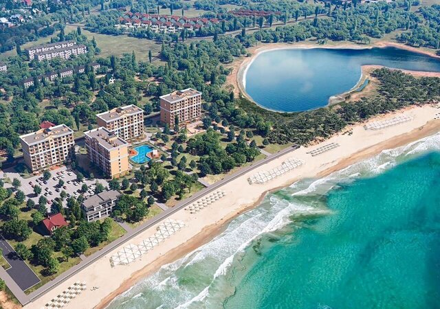 г Евпатория пгт Заозерное ул Аллея Дружбы 7 фото