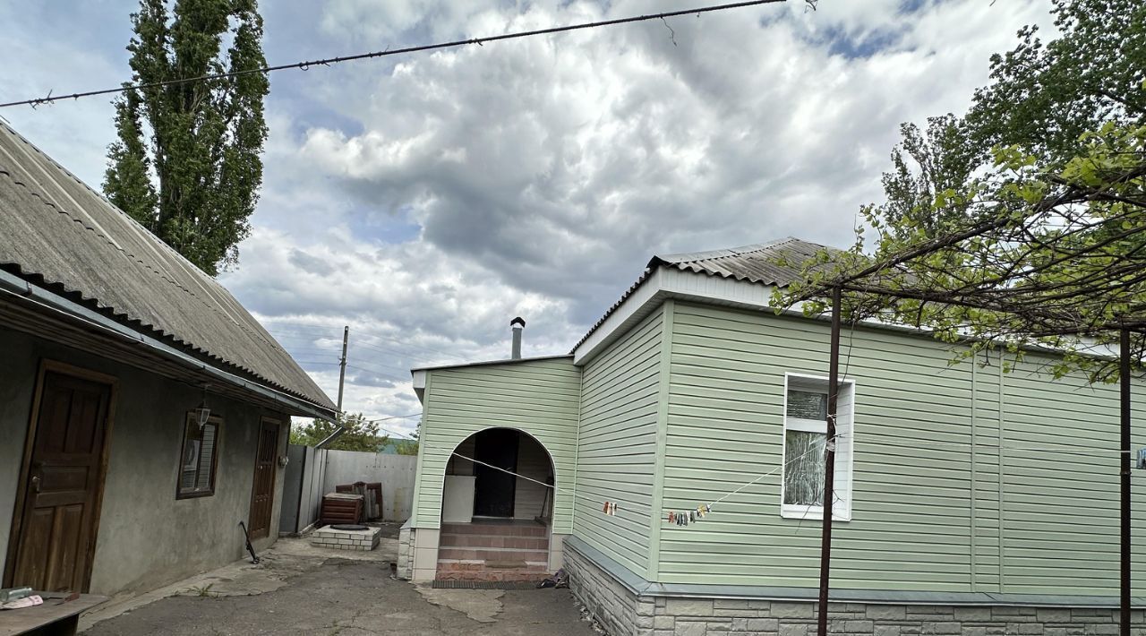 дом р-н Бобровский г Бобров ул Гагарина 252 фото 6
