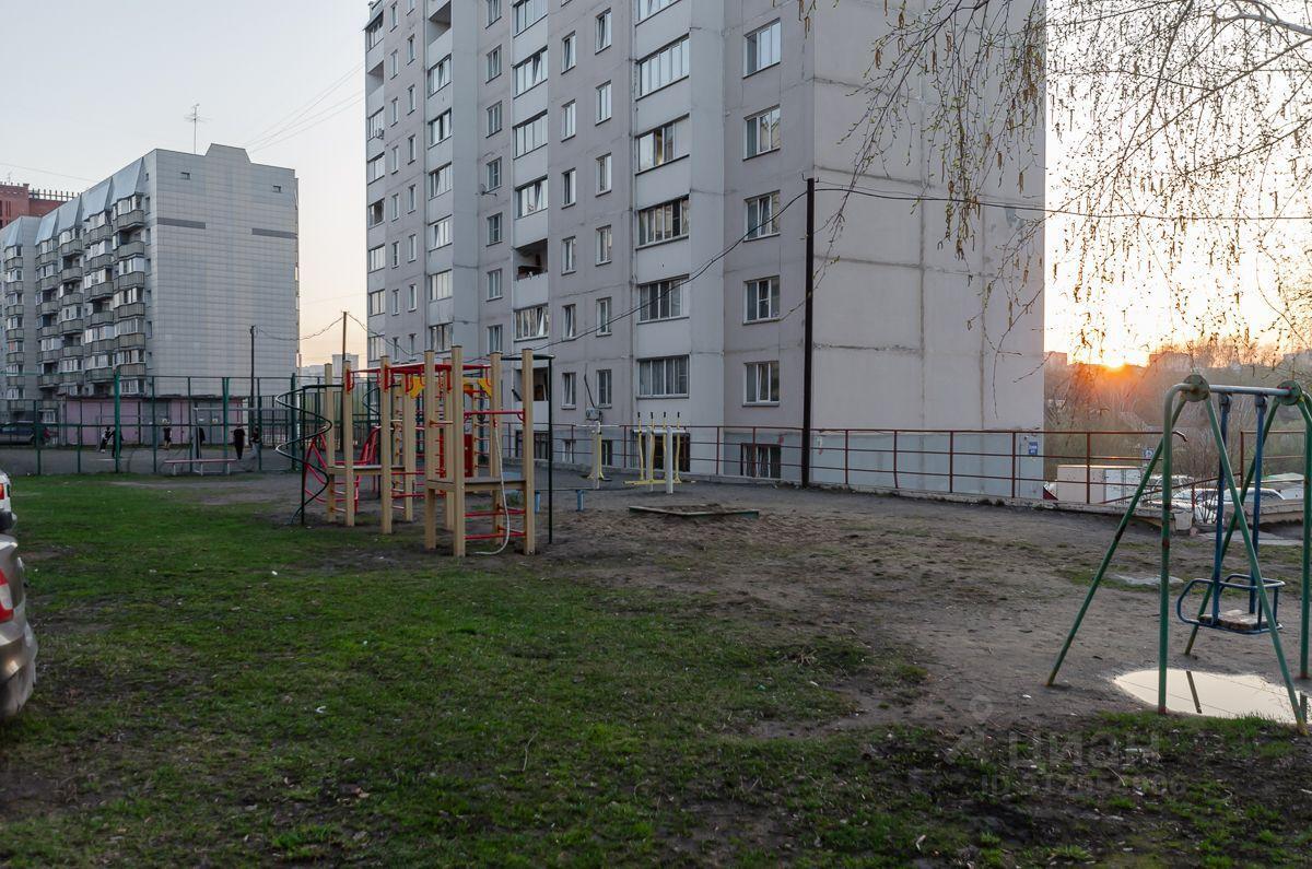 квартира г Новосибирск р-н Дзержинский ул Есенина 8/5 фото 34