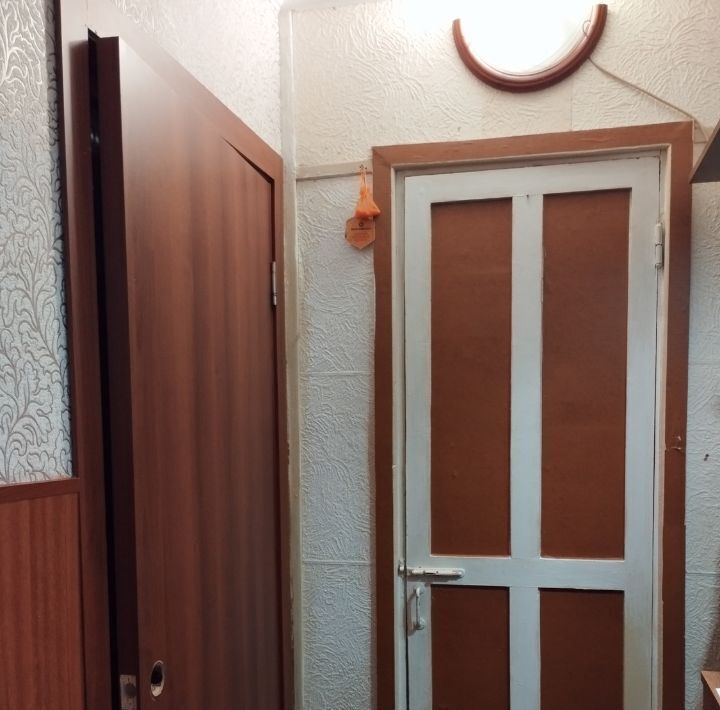 квартира г Омск р-н Октябрьский ул 50-летия ВЛКСМ 14а фото 12