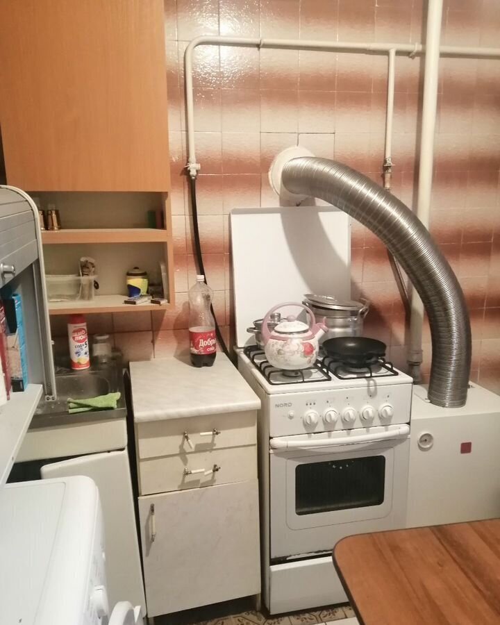 квартира г Новошахтинск Самбек ул Чекалина 32 фото 6