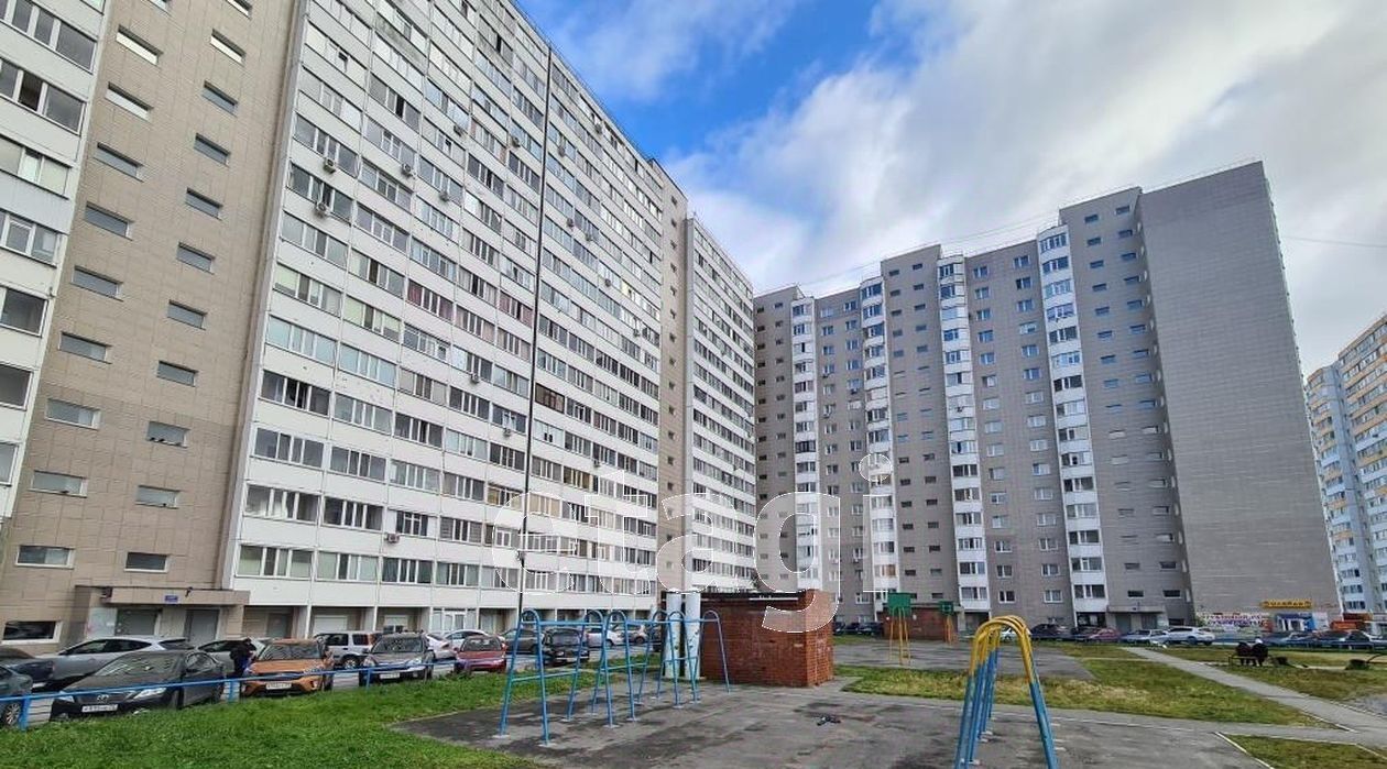 квартира г Сургут ул Иосифа Каролинского 9 32-й фото 16