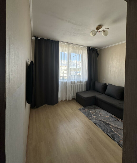 квартира г Октябрьский 34-й микрорайон 19 фото 2