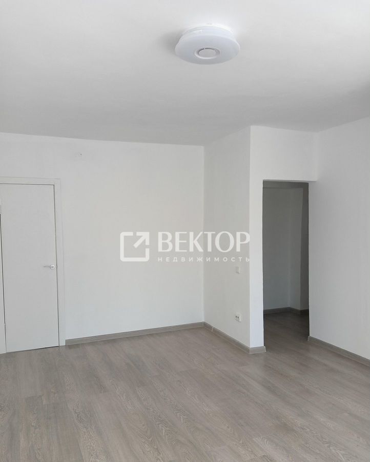 квартира г Кострома р-н Центральный ул Титова 9 фото 2