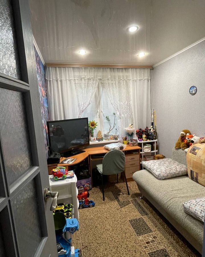 квартира г Тольятти р-н Автозаводский 15-й квартал б-р Космонавтов 28 фото 6