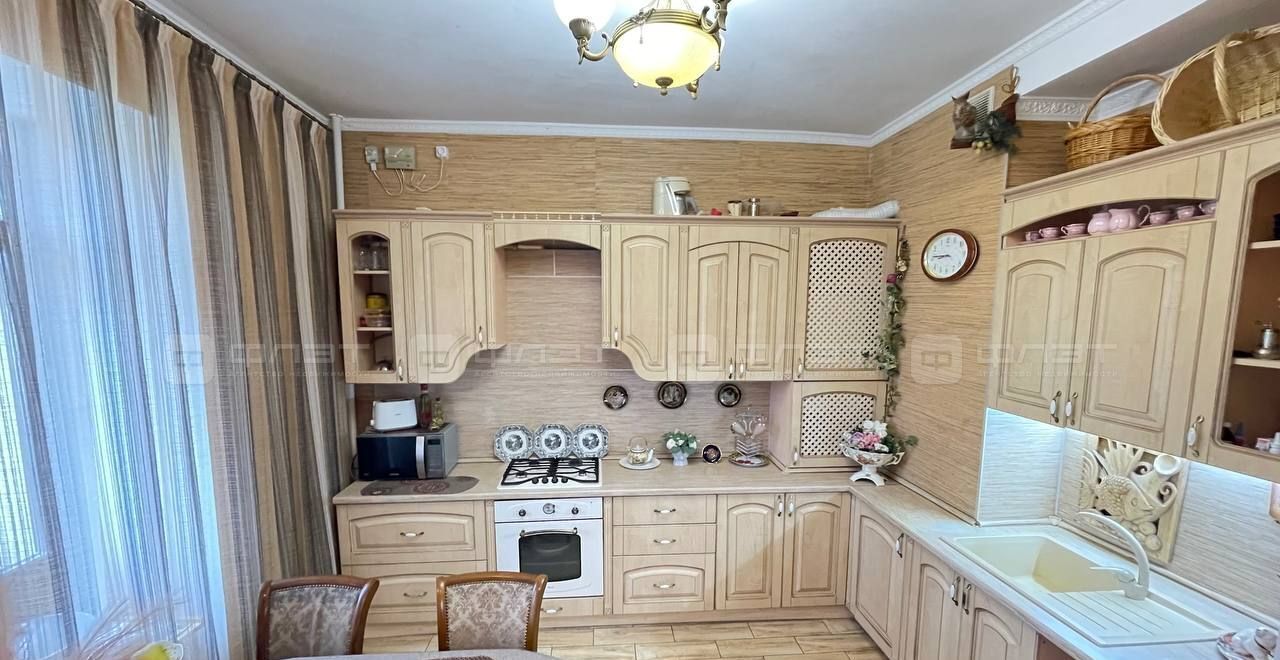 квартира г Казань метро Площадь Тукая р-н Вахитовский ул Галактионова 6 фото 4