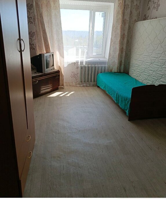 комната г Сосновоборск ул Юности 3 фото 2